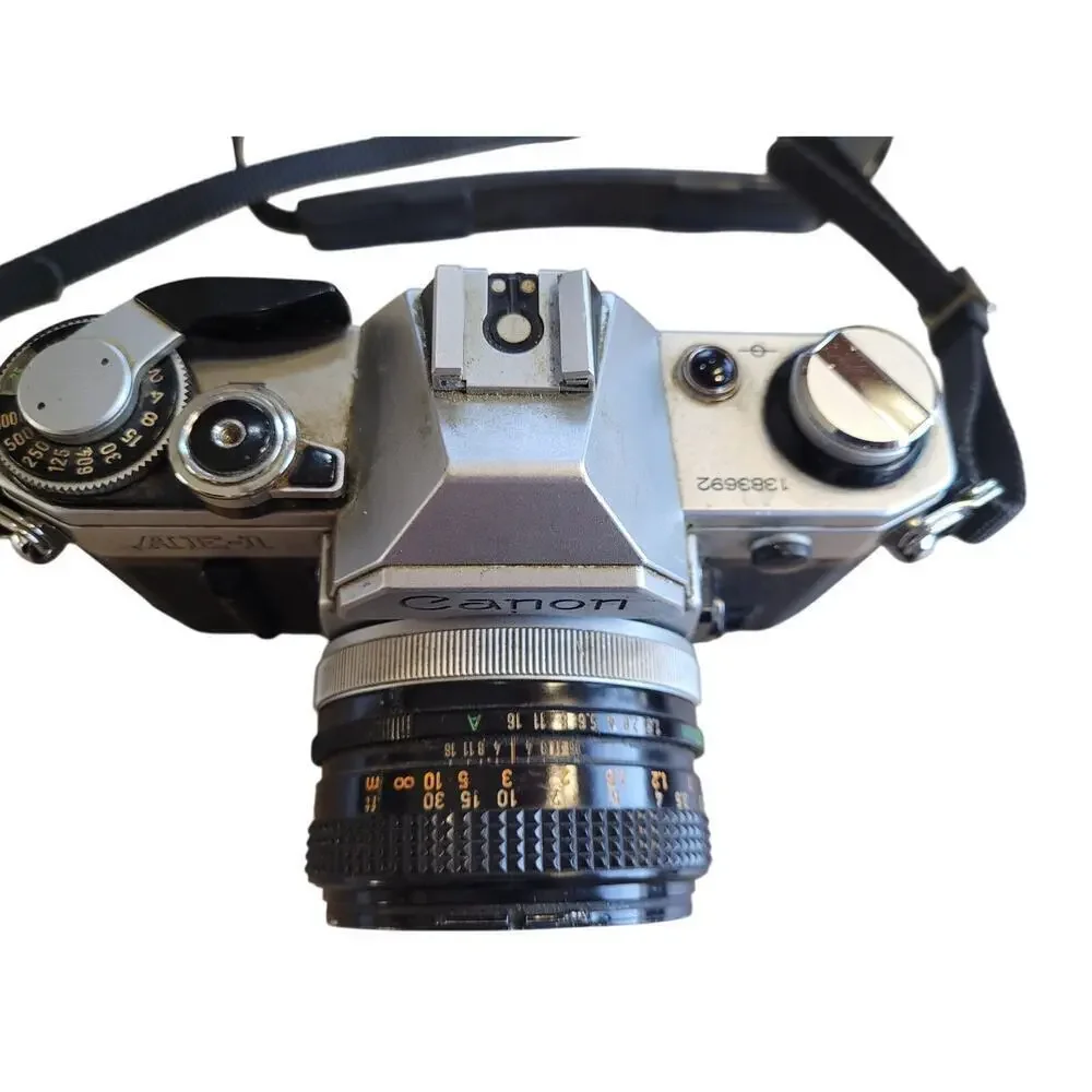 Canon Vintage AE-1 Camera SLR FD 50MM 1:8 S.C. WORKS great